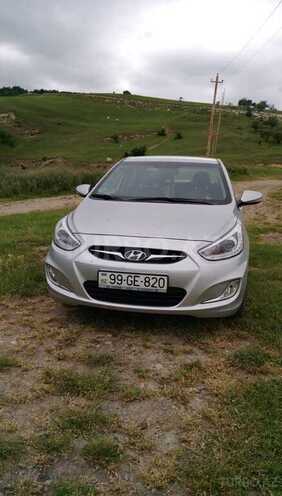 Hyundai Accent 2013, 272,000 km - 1.6 л - Bakı