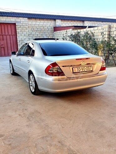 Mercedes E 200 2006, 261,000 km - 1.8 l - Şəmkir