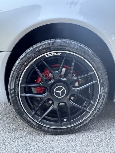 Mercedes E 240 1999, 399,328 km - 2.4 l - Sumqayıt