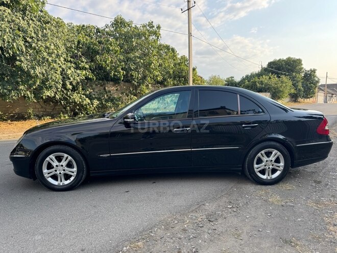 Mercedes E 220 2007, 500,000 km - 2.2 l - Qazax