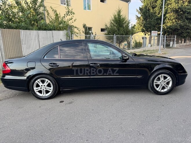 Mercedes E 220 2007, 500,000 km - 2.2 l - Qazax