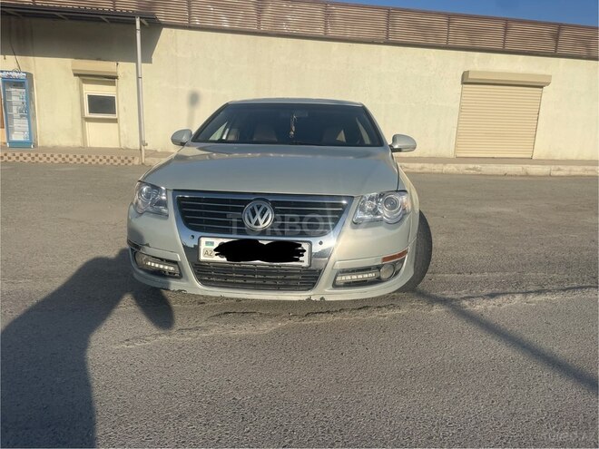 Volkswagen Passat 2008, 289,000 km - 2.0 l - Yevlax