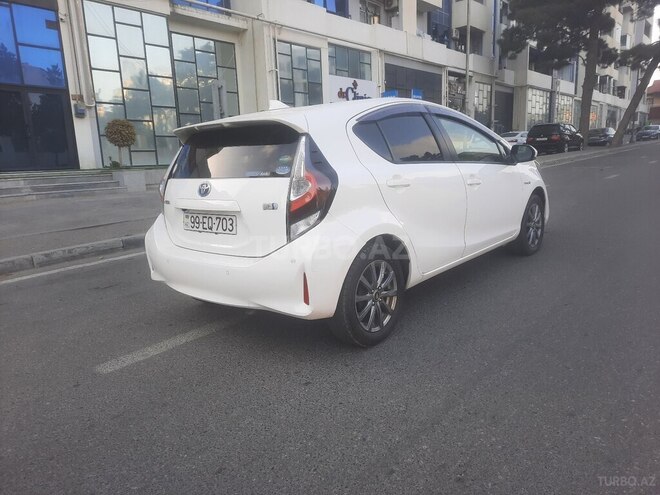 Toyota Aqua 2019, 93,000 km - 1.5 л - Bakı