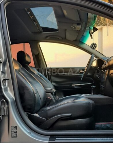 Volkswagen Passat 2003, 328,000 km - 1.8 l - Bakı