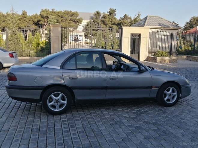 Opel Omega 1994, 420,500 km - 2.0 l - Bakı