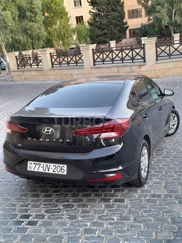 Hyundai Elantra 2019, 120,701 km - 2.0 l - Bakı