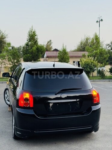 Toyota Corolla 2005, 275,000 km - 1.4 l - İmişli
