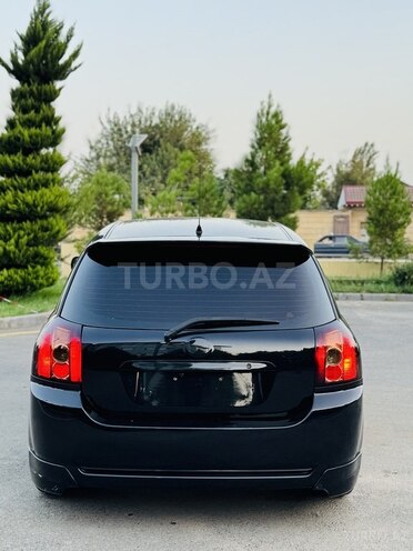 Toyota Corolla 2005, 275,000 km - 1.4 l - İmişli