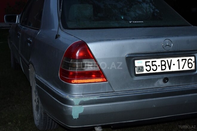 Mercedes C 180 1995, 425,000 km - 1.8 l - Şəki