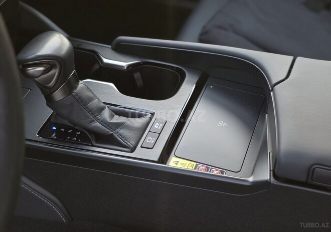 Lexus ES 300h 2023, 21,000 km - 2.5 l - Bakı