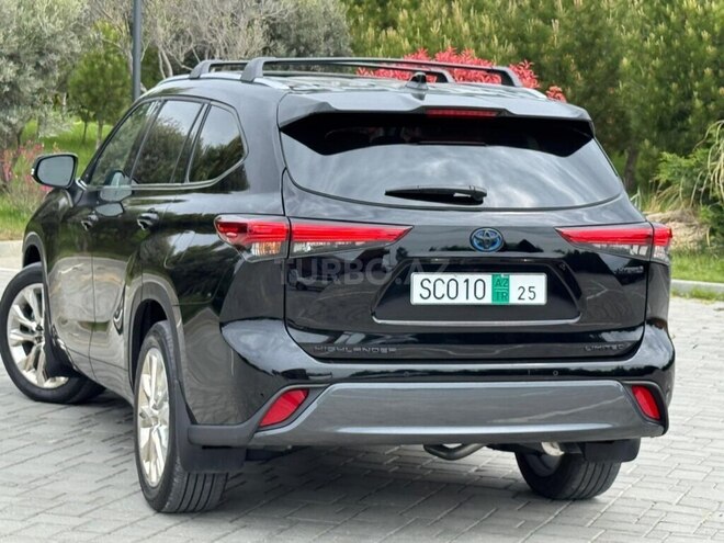 Toyota Highlander-6