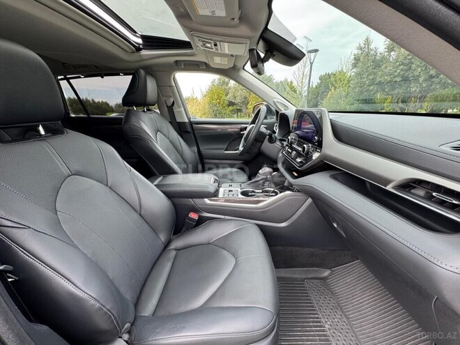 Toyota Highlander-19