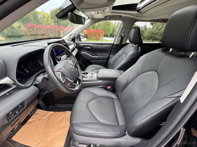 Toyota Highlander-16