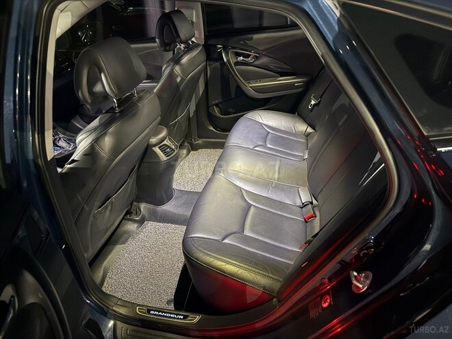 Hyundai Grandeur 2015, 128,000 km - 2.2 л - Bakı