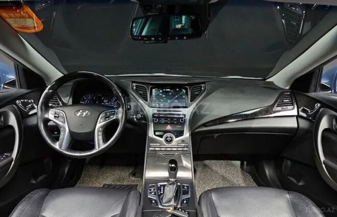 Hyundai Grandeur 2015, 128,000 km - 2.2 л - Bakı
