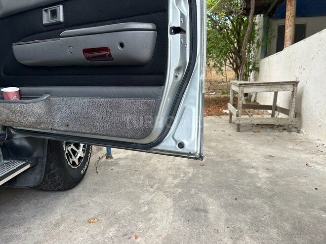 Toyota Hilux Surf 1994, 358,000 km - 3.0 l - Bakı