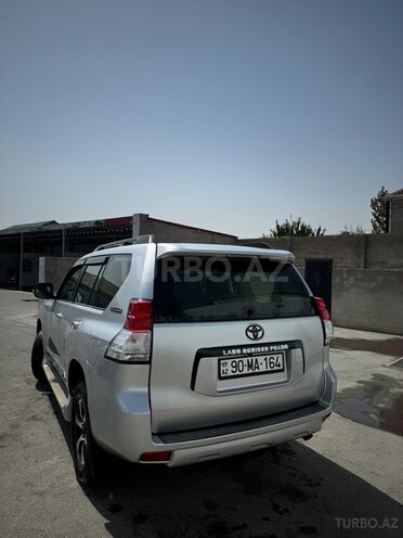 Toyota Land Cruiser Prado 2011, 495,000 km - 2.7 l - Bakı