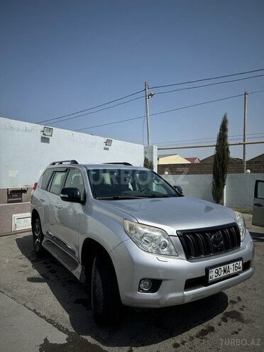 Toyota Land Cruiser Prado 2011, 495,000 km - 2.7 l - Bakı