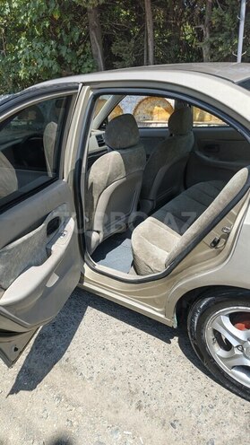 Hyundai Elantra-3