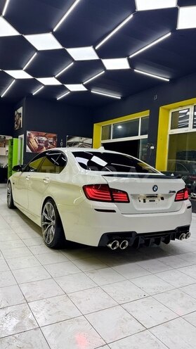 BMW 520 2014, 155,000 km - 2.0 l - Bakı