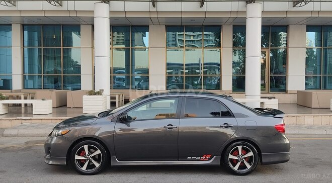 Toyota Corolla 2013, 206,707 km - 1.8 l - Bakı