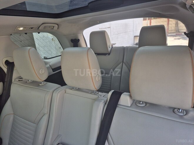 Land Rover Discovery 2016, 144,000 km - 3.0 l - Bakı