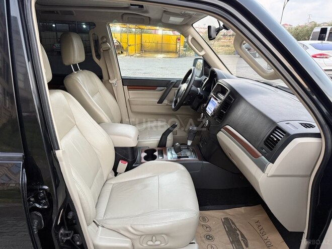 Mitsubishi Pajero 2007, 183,000 km - 3.0 l - Bakı