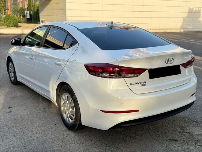 Hyundai Elantra 2016, 85,723 km - 2.0 l - Bakı