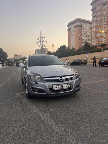 Opel Astra 2009, 290,000 km - 1.4 l - Bakı