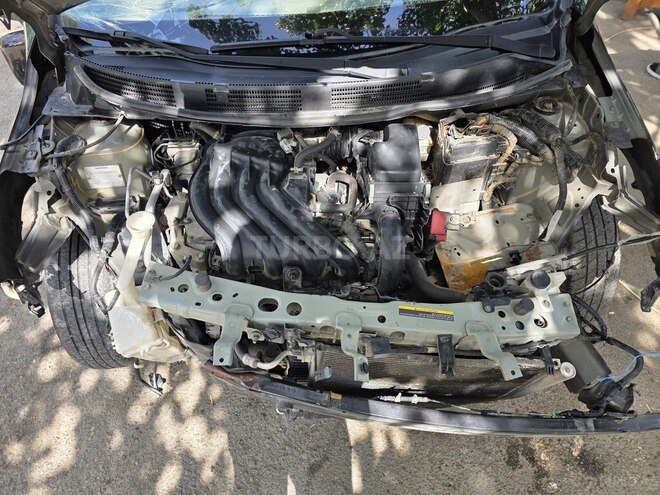 Nissan Sunny 2013, 95,400 km - 1.5 l - Bakı