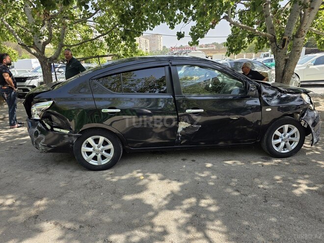 Nissan Sunny 2013, 95,400 km - 1.5 l - Bakı
