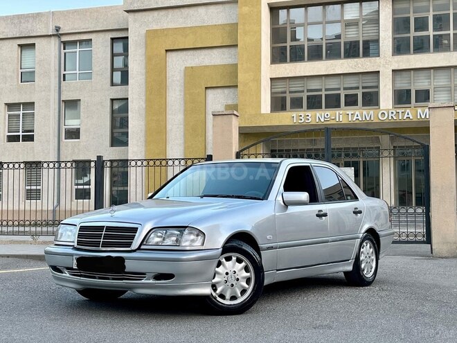 Mercedes C 220 1999, 435,000 km - 2.2 л - Bakı