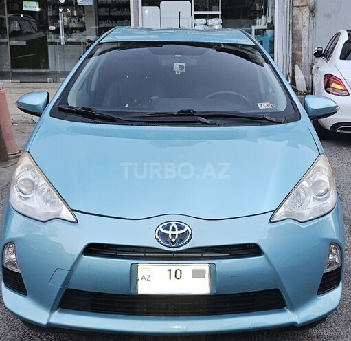 Toyota Prius C 2013, 160,000 km - 1.5 l - Bakı