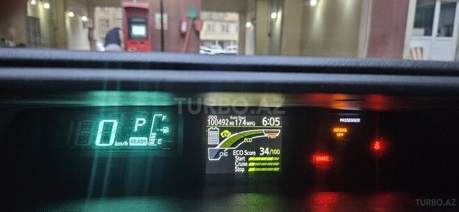 Toyota Prius C 2013, 160,000 km - 1.5 l - Bakı