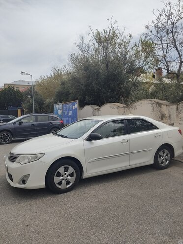 Toyota Camry 2013, 230,000 km - 2.5 l - Bakı