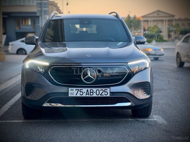 Mercedes EQB 250-4