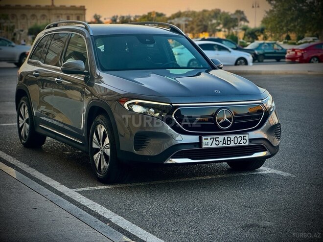 Mercedes EQB 250-2