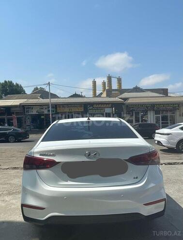 Hyundai Accent 2018, 133,000 km - 1.6 l - Bakı