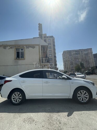 Hyundai Accent 2018, 133,000 km - 1.6 l - Bakı