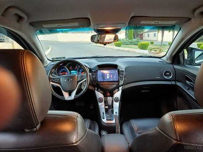 Chevrolet Cruze 2015, 293,000 km - 1.4 l - Göygöl