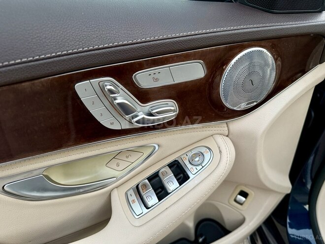 Mercedes C 300 2015, 281,635 km - 2.0 л - Bakı