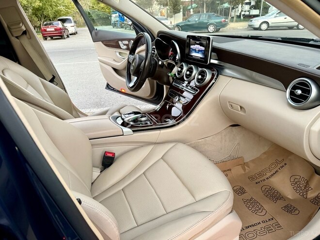 Mercedes C 300 2015, 281,635 km - 2.0 л - Bakı