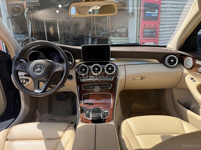Mercedes C 300 2015, 281,635 km - 2.0 л - Bakı