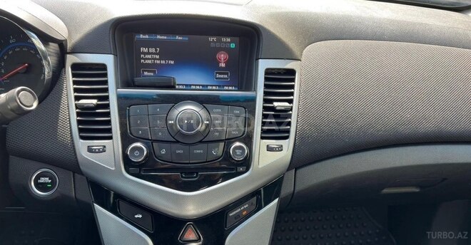 Chevrolet Cruze 2015, 241,402 km - 1.4 l - Gəncə