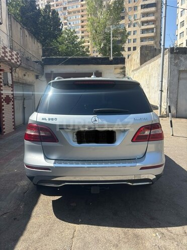 Mercedes ML 300 4MATIC 2012, 143,000 km - 3.0 l - Bakı