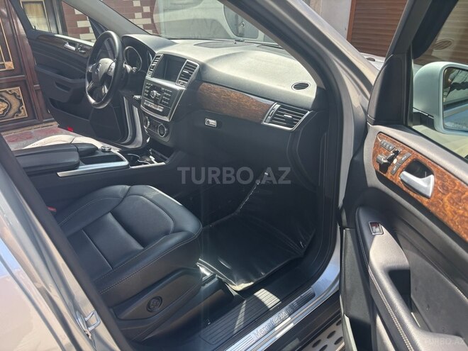 Mercedes ML 300 4MATIC 2012, 143,000 km - 3.0 l - Bakı