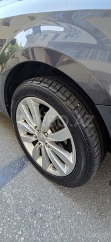 Kia  2008, 302,436 km - 1.6 l - Bakı