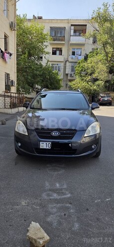 Kia  2008, 302,436 km - 1.6 l - Bakı