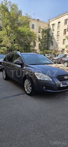 Kia  2008, 302,436 km - 1.6 l - Bakı