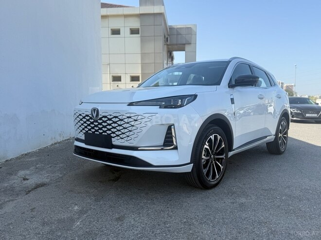 Changan CS 55 Plus 2025, 0 km - 1.5 л - Bakı